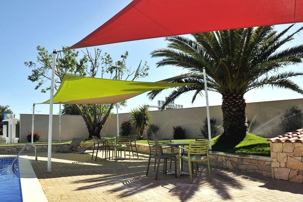 Greet Hotel Marseille Provence Aeroport Vitrolles  Exterior photo